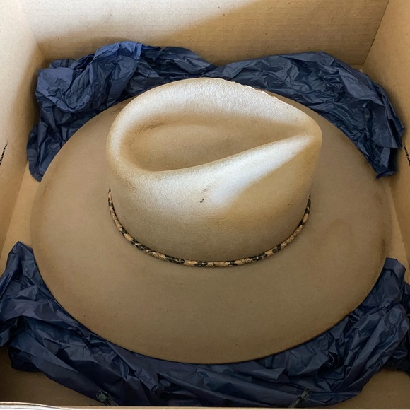 Meshika beaver felt hat, custom made by hand in California. - Picture 6 of 7